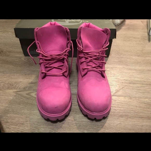 PINK TIMBERLANDS - Picture 2 of 3